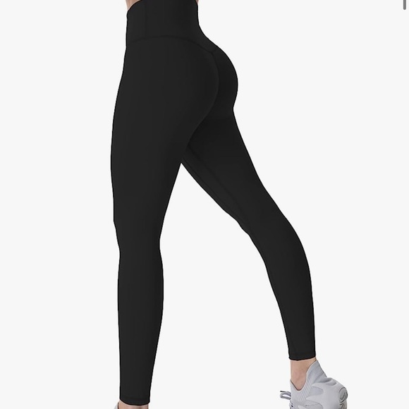 Amazon Pants - Very comfy! If you want a real picture just let me know.